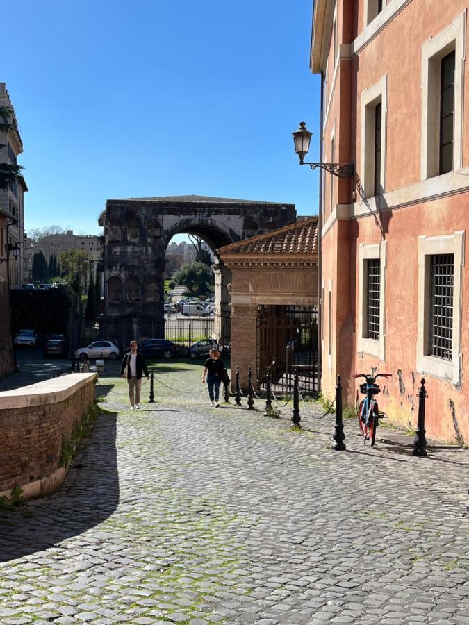 Shabby Roman Studio- Ai Fori Imperiali Eksteriør billede